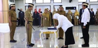 Pj Bupati Tangerang Lantik 60 ASN di Kabupaten Tangerang