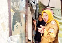 Wakil Bupati Tangerang Intan Tinjau Langsung,Pastikan Segera Direnovasi RTLH di Sentul Balaraja.