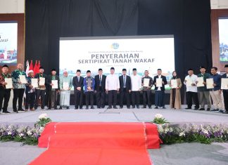Kanwil BPN Provinsi Banten Serahkan 251 Sertipikat Wakaf pada 4th ICOP, Dukung Percepatan Sertipikasi Tanah Wakaf Nasional