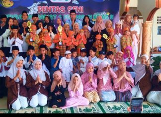 Pentas Seni dan Pembagian Rapor Al Hikmah, Kolaborasi Sekolah, Masjid, dan Keluarga dalam Menyiapkan Generasi Masa Depan