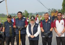 Polresta Tangerang Bareng Mahasiswa Lentera Muda Gelar Jumat Asri, Bersih-bersih Lingkungan di Tigaraksa