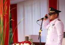 Penurunan Bendera Merah Putih HUT ke-81 RI di Tangsel, Pilar: Generasi Muda Harapan Bangsa